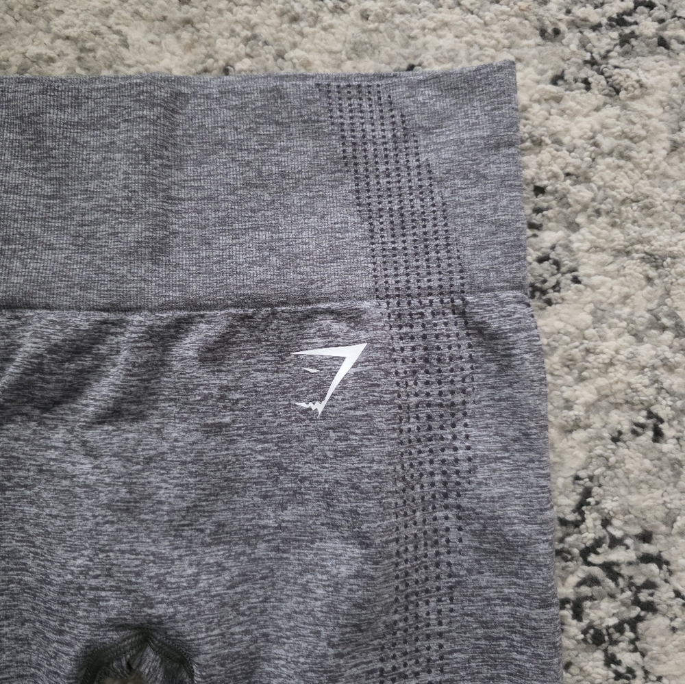 Gym Shark Leggings Gray White Womens S